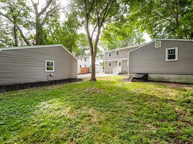 11 Rainbow Ln — Photo 23