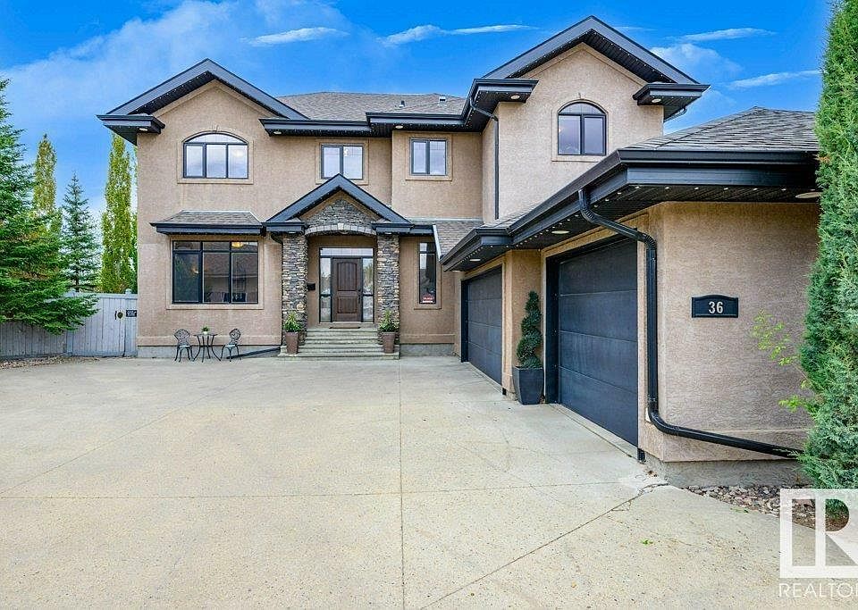1st image of 36 Lafleur Dr