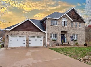 2012 Tanglewood Rd, Bridgeport, WV 26330