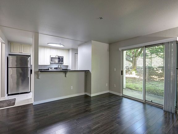 3rd image of 7453 Newcastle Golf Club Rd APT M103