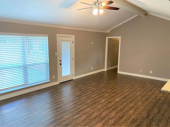 Spacious living room
