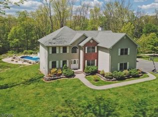 37 Perona Rd, Andover, NJ 07821