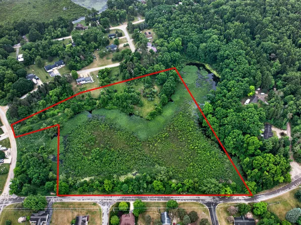 12059 W Galway Dr, Jerome, MI 49249