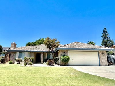 7212 Aztec Way, Bakersfield, CA, 93308