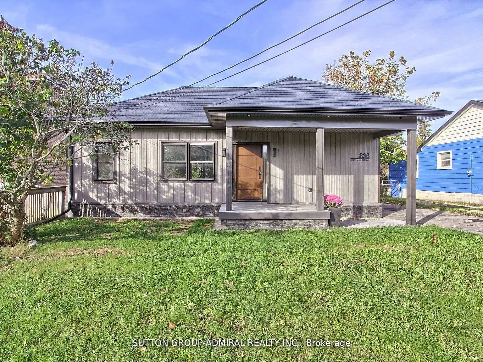 3 bed, $3,000 — Photo 1