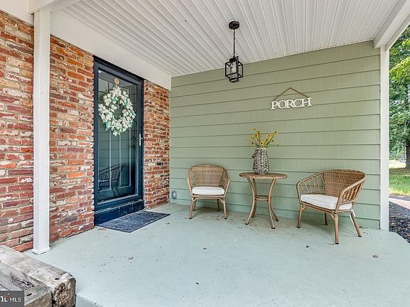 5th image of 496 Tuckerton Rd