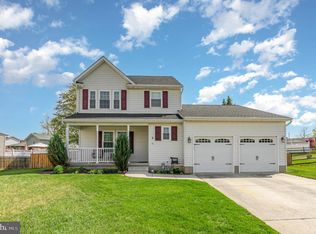 18 Lindsey Ct, Baltimore, MD 21221