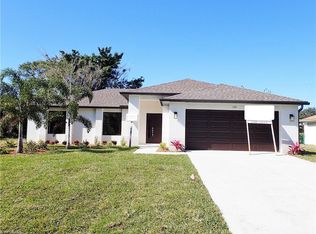 130 NE 7th Pl, Cape Coral, FL 33909