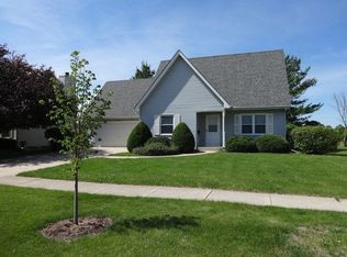 801 Butternut Dr, North Aurora, IL 60542