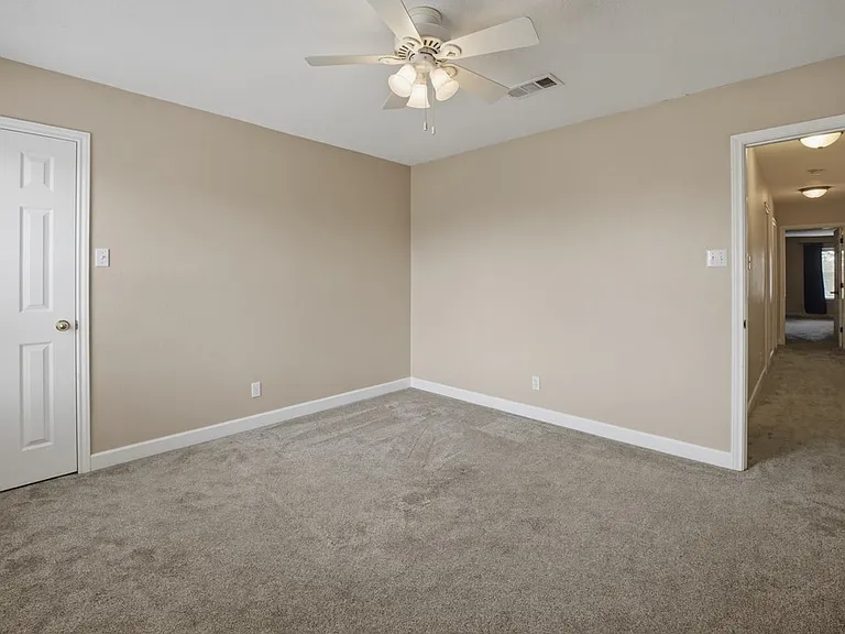 37 Pinon Ct — Photo 28