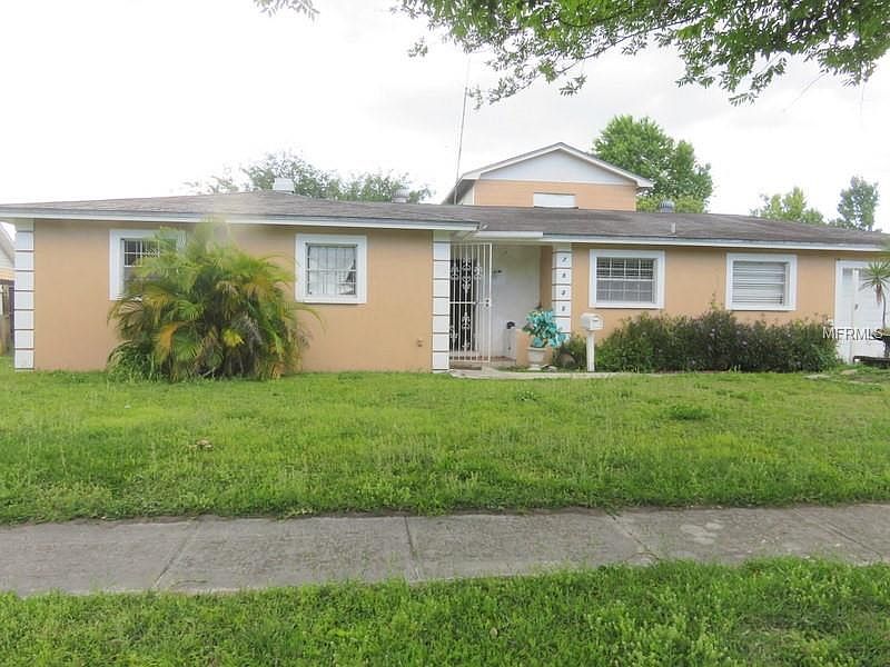 1st image of 2532 Lake Ellen Cir