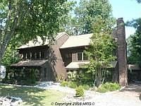 2nd image of 210 Bay City Rd