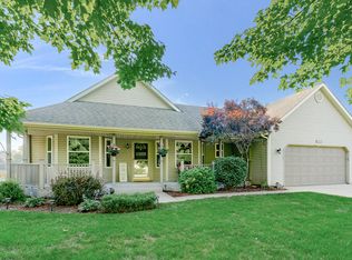 4940 Sweet Cherry Ln, Kalamazoo, MI 49004