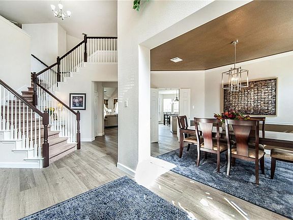 5th image of 3913 Harlington Ln