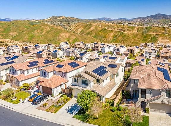 3rd image of 29040 Sterling Ln