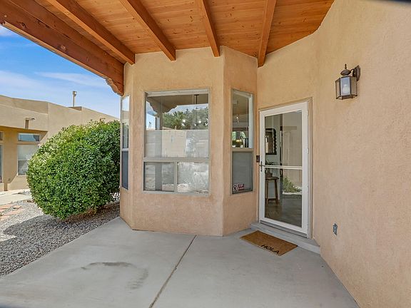 3rd image of 6804 Via Del Cerro NE