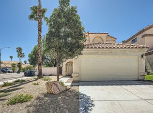 7705 Wolf Creek Rd, Las Vegas, NV 89128