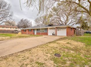 5096 SE Woodland Rd, Bartlesville, OK 74006