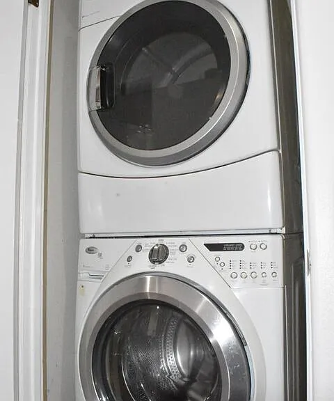 235 S Gale Dr #101 — Photo 8