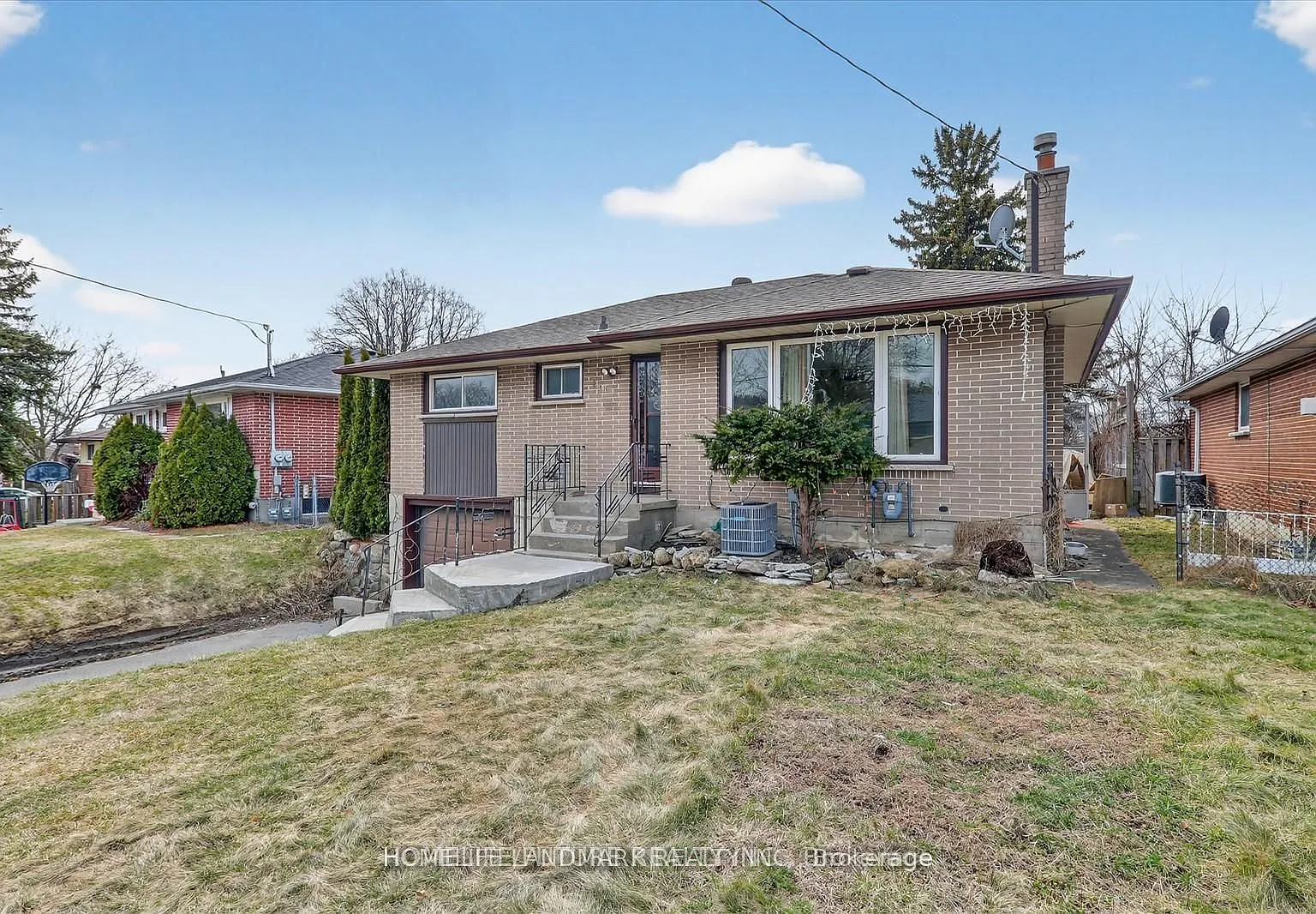 3 bed, $2,298 — Photo 2