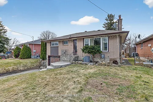 146 Oriole St Photo 1