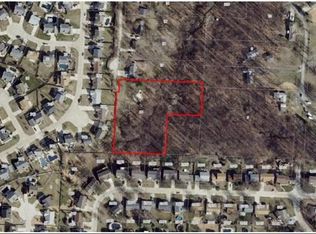 20 Placid Dr, Saint Charles, MO 63304
