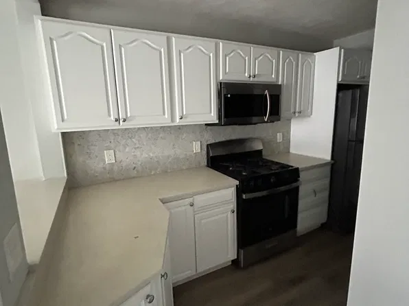 137 Chelsea St #2R, Everett, MA 02149