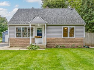 510 Pearl St, Maple Park, IL 60151