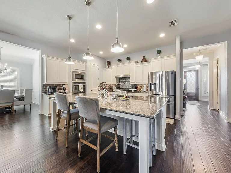 1063 Cedar Glen Dr — Photo 6