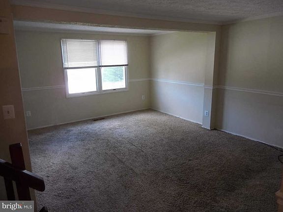 3rd image of 3614 Dorshire Ct