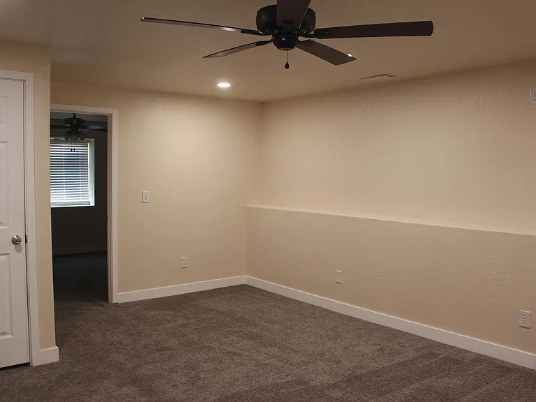 11145 Falling Star Rd — Photo 30