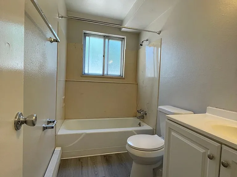 4234 Forrest Hill Rd #2 — Photo 6