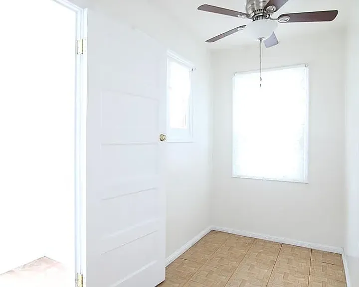 4625 Kingswell Ave — Photo 9