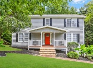 2073 Kinridge Rd, Marietta, GA 30062