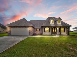 608 Ash St, Iowa, LA 70647