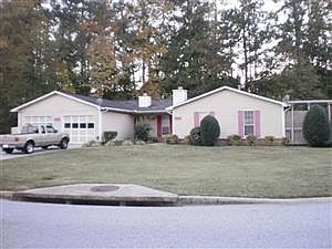 2nd image of 5823 N Castlegate Dr