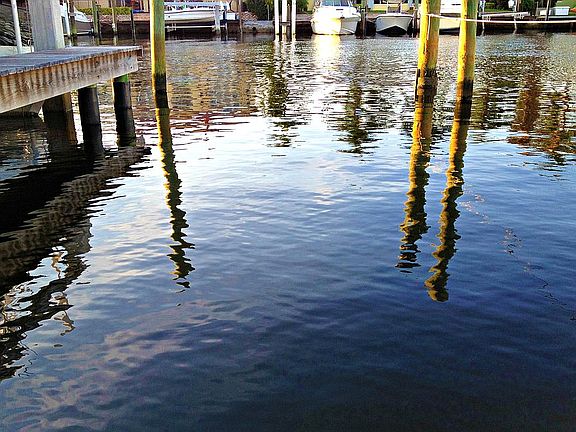 Private 15' Wide Slip