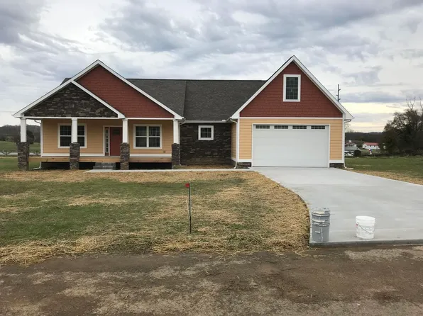 110 Lilac Ln, Speedwell, TN 37870