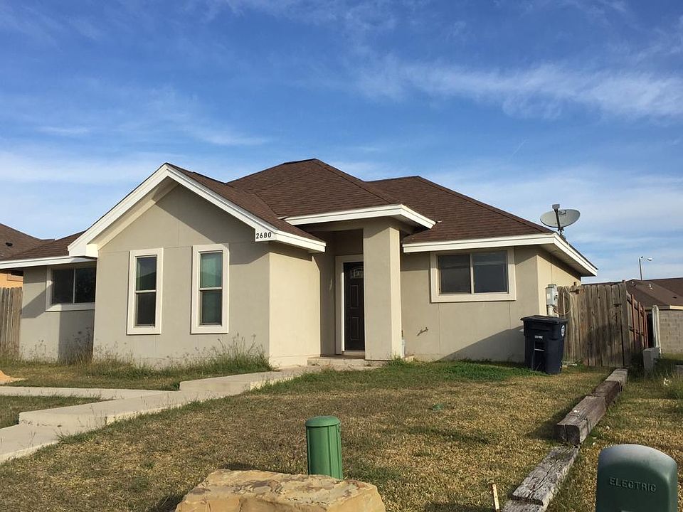 1st image of 2680 Oak Manor Dr