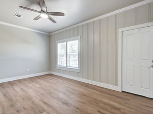 211 S 12th St UNIT 1, Nederland, TX 77627