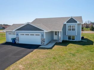2129 Island View Ln, Mosinee, WI 54455