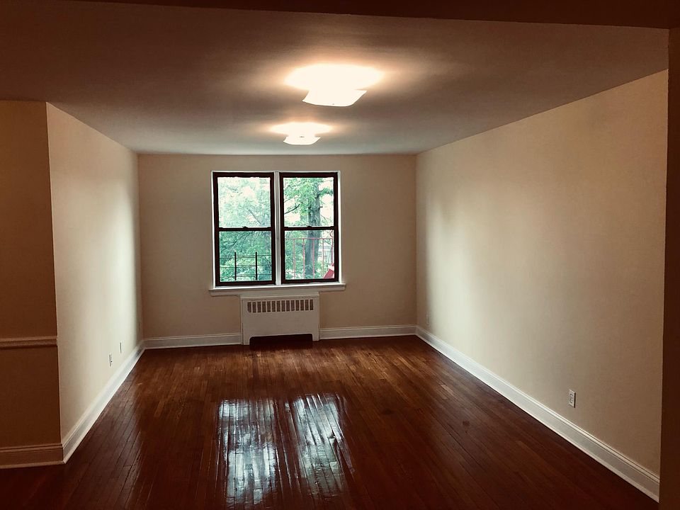 1st image of 7 N 9th Ave Floor 4