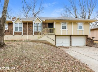 1409 SW 20th St, Blue Springs, MO 64015