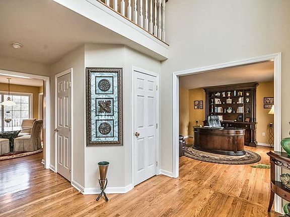 2nd image of 2417 Willow Oak Dr