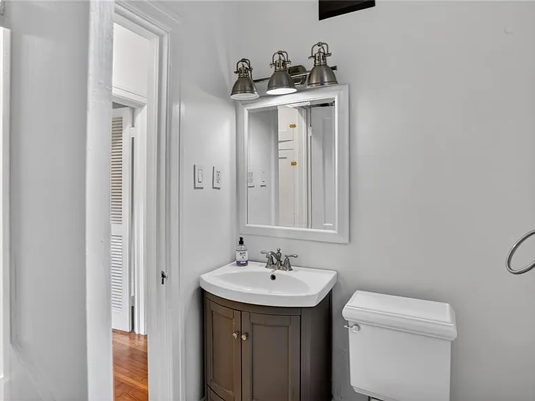 677 Somerset Ter NE #6D — Photo 14