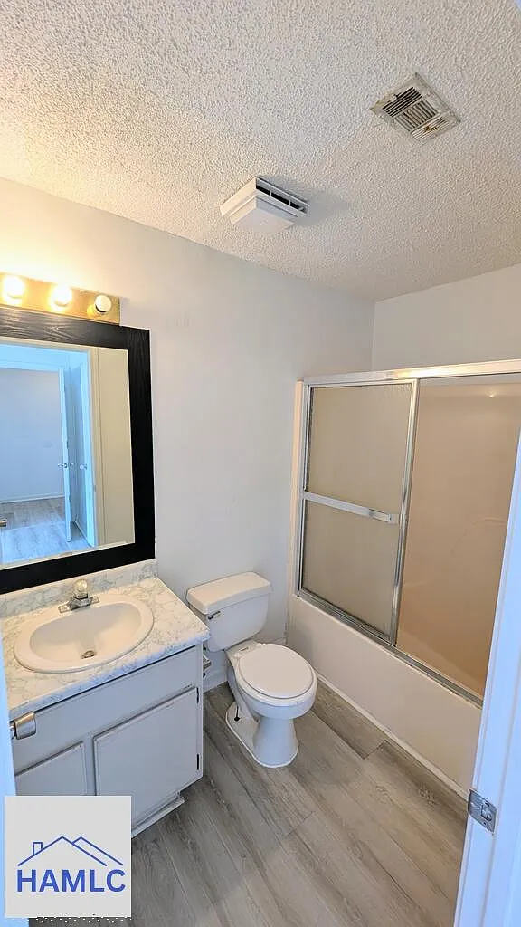 3 bed, 2.0 bath, 1304 sqft, $1,250 — Photo 4