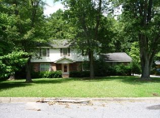 306 Holly Dr, Spartanburg, SC 29301