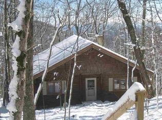 109 Oak Ln, Wintergreen Resort, VA 22967