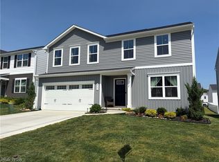 3731 Kirkham Dr, Barberton, OH 44203