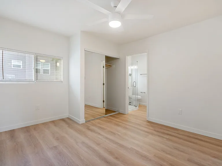 Walnut Properties — Photo 3